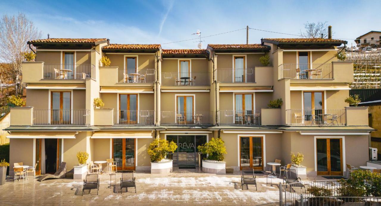 Reva Residences And Pool Monforte dʼAlba Exteriör bild